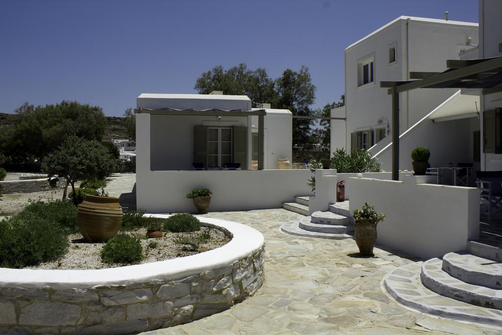 Almira Suites - Seafront - Naousa  Exterior photo