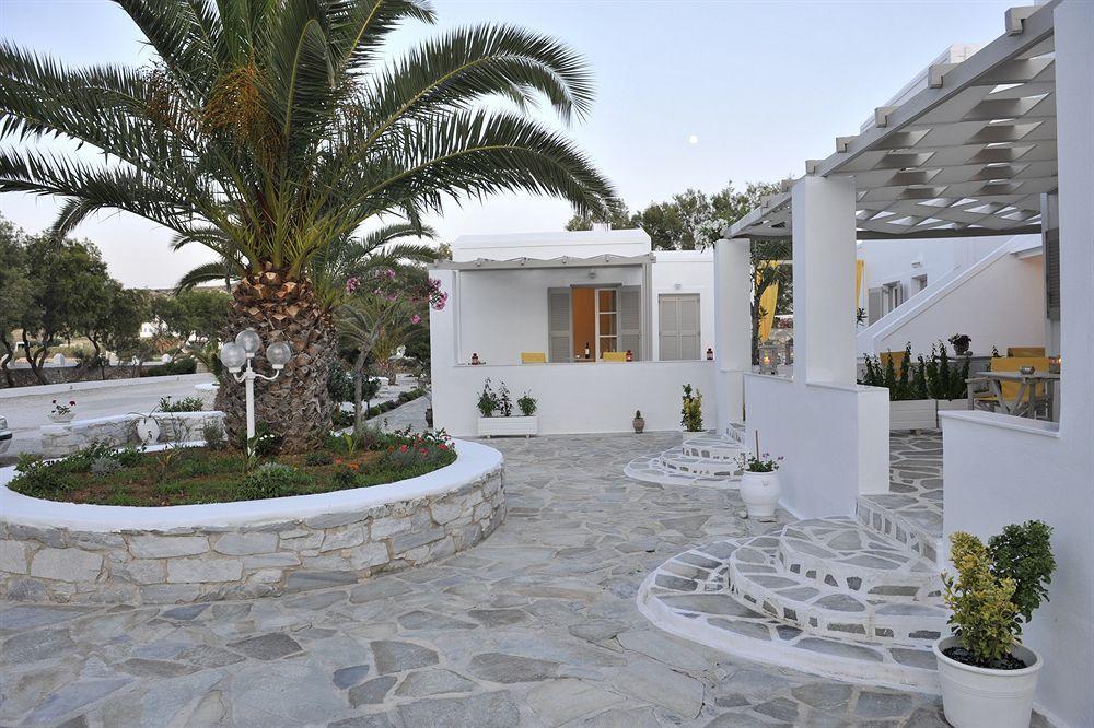 Almira Suites - Seafront - Naousa  Exterior photo